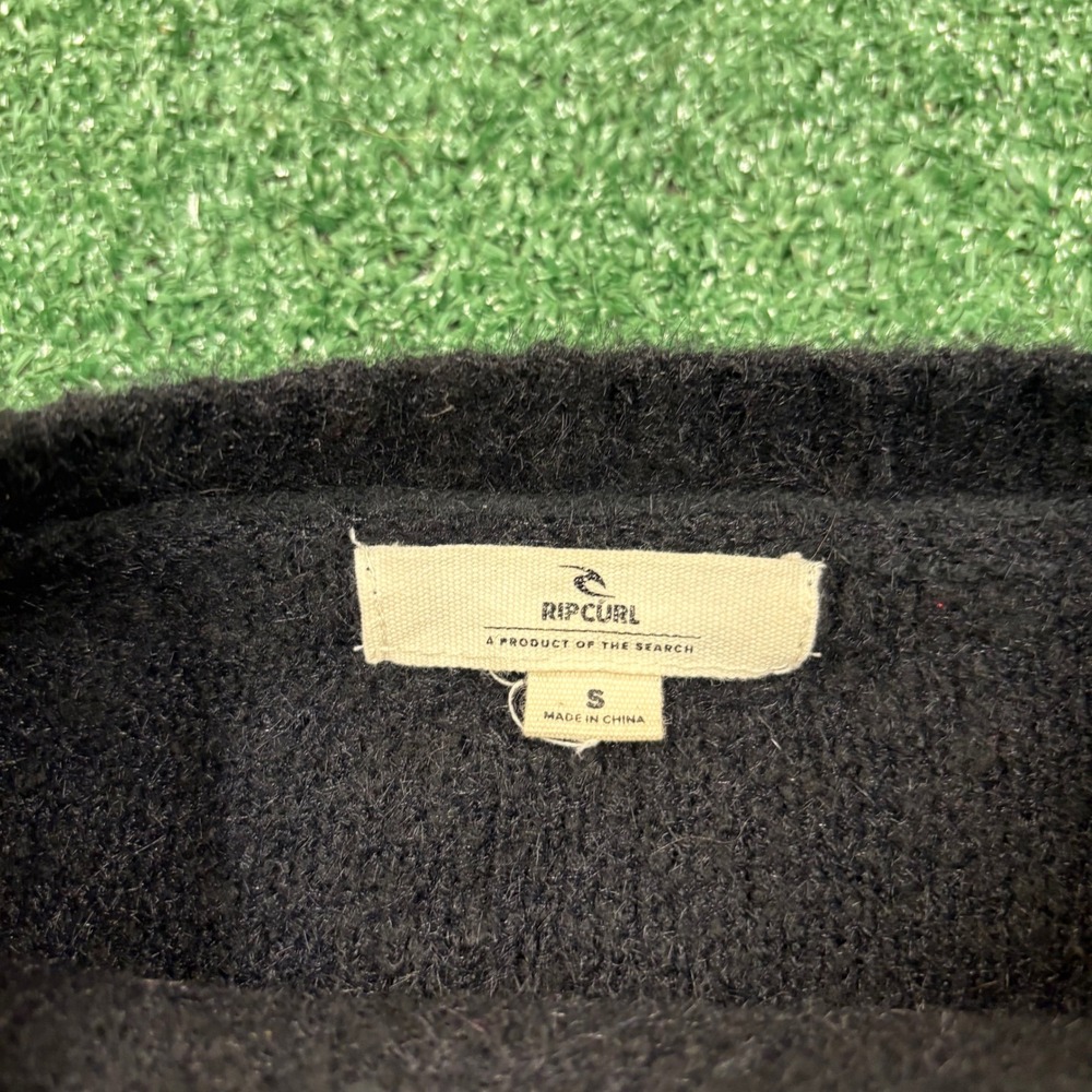 2000's Rip Curl Hibiscus Sweater - Picture 2 of 5